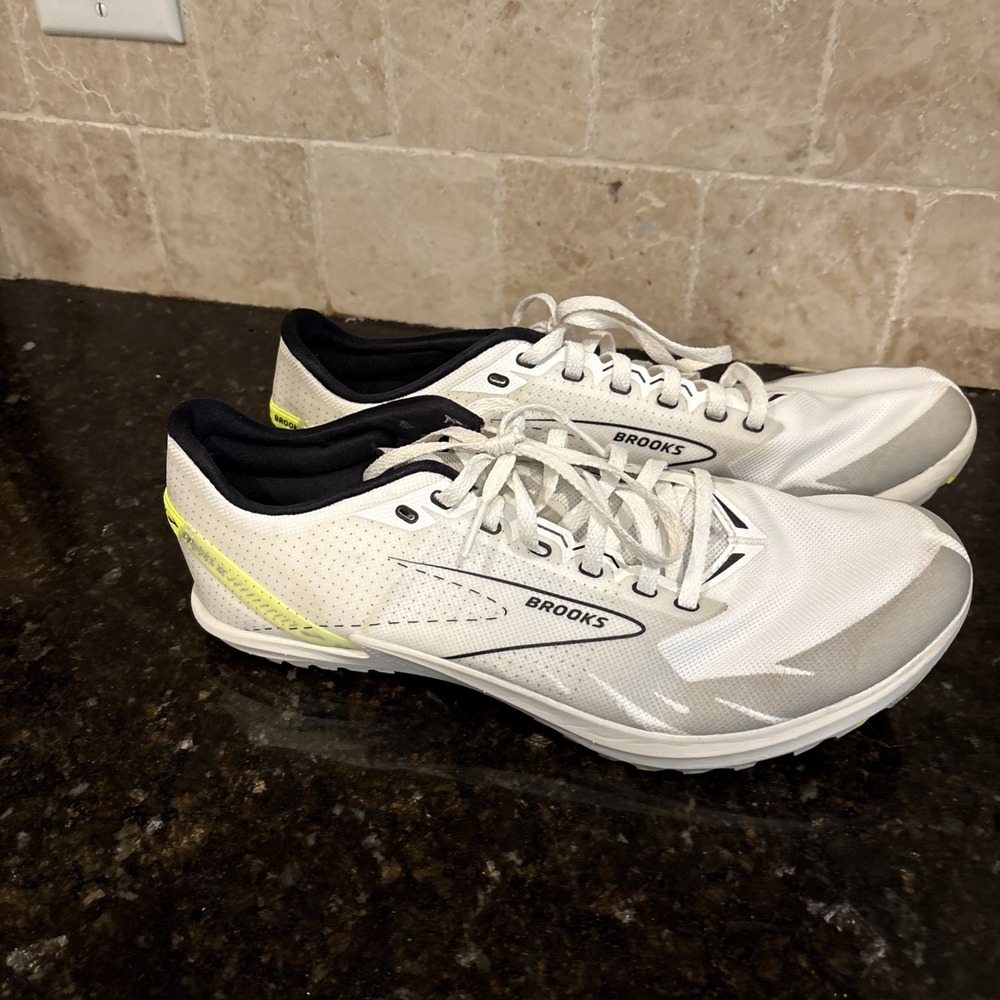 Brooks Shoes Mens 10 D Draft XC Running Sneakers White Mesh Spikes 1000391D129